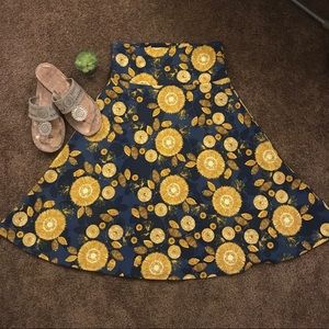 NWOT LuLaRoe Circle skirt